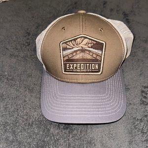 Expedition snapback